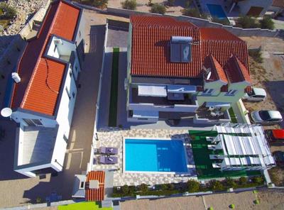 Villa Ava