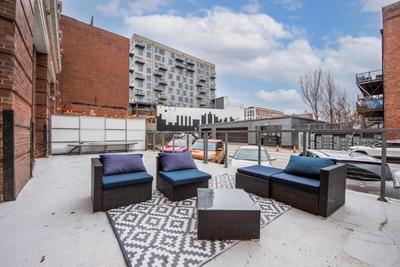 2BR 2BA Spacious Historic Loft With Gym by ENVITAE