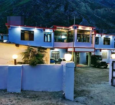 Badrinath Guest House