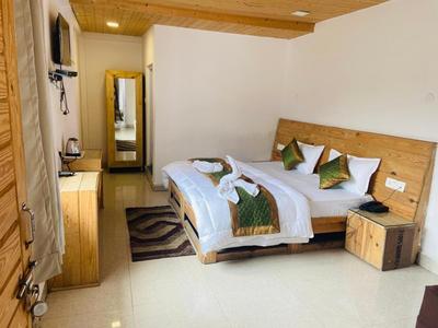 Hotel Badrinath Charan