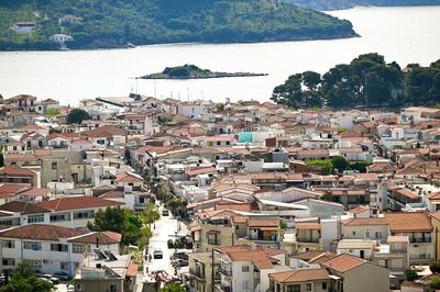 Makis Sea View Studios