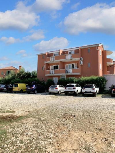 Cozy apartment in Ražanac 34 m² with sea and mountain view