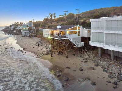The Surfrider Villa - Malibu Road - MOKE Electric Car Included