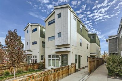 Serenity at Sloan's 1-BR with a Modern Twist