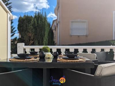 Cheerful 3 Bedroom Townhouse in El Galan EG2