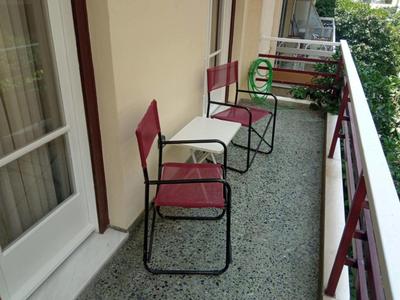 3-Generations Athenian home