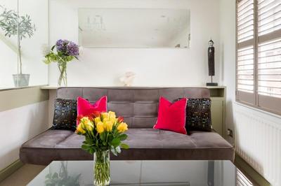 Stylish Apartment with Private Rooftop in Covent Garden