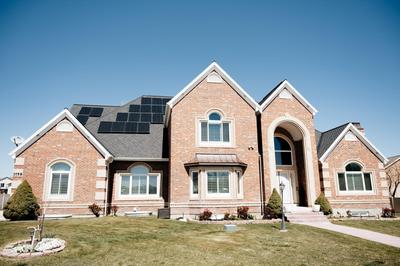 Large & Spacious Home, Sleeps 23+ near SLC