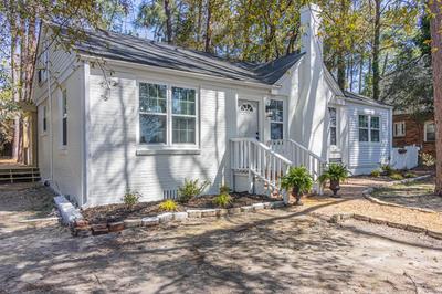 Forest Hills Manor