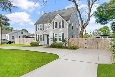Huge Fenced Yard, New Interior, Boat and Car Parking