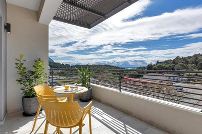 Luxury Apartment Nugal- heated pool