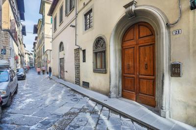 Pandolfini Courtyard