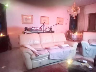 Spacious apartment with mountain view in Castel di Ieri