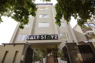 Saltstayz Select - Golf Course Road & Sector 27