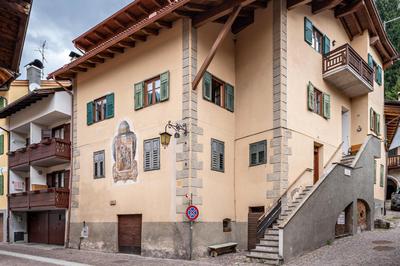 Mountain Dolomiti Apartament Sauna