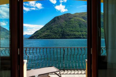 Darsena Brienno by Quokka 360 - Access to lake
