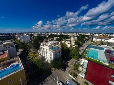 Chingón Anarchy Hotel & Roof