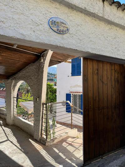 Villetta Fioregreco - free parking - Large outdoor space