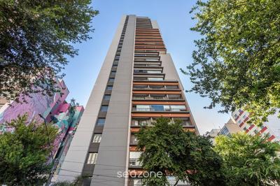THK - Building with pool in the República Neighborhood in SP