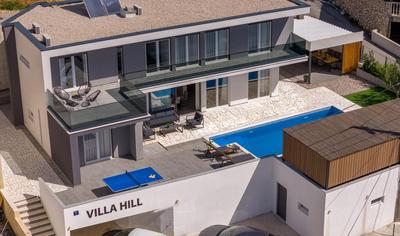 Villa Hill with private 32sqm heated pool and hydro-massage, 4 en-suite bedrooms, 200m from the sandy beach