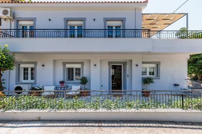 Forest view villa Skopelos