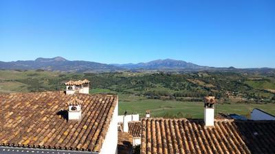 Beautiful villa with private pool and mountain views