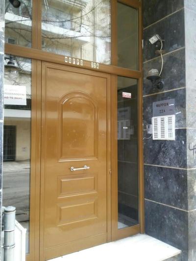 Topfloor central apt with urban views,3' to metro