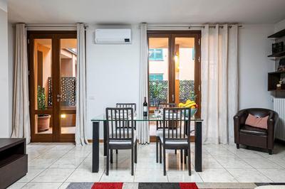 "Once Upon A Time" Cherubini Palace Thematic Apartments Free Parking