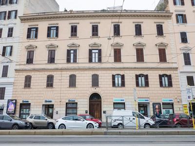 The Best Rent – Charming flat near Colosseo