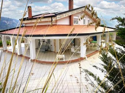 Charming Villa in Monreale with Private Pool
