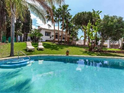 Preciosa villa moderna cerca de Puerto Banús