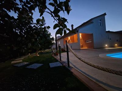 Beautiful Holiday Home "Villa Luka"