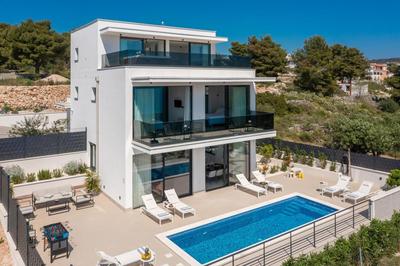 Luxury villa Sea Idea with outdoor swimming pool in Okrug Gornji - Trogir
