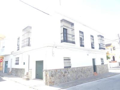 Alquiler Casa Algeciras semi centro Obra nueva Patio barata