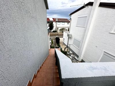Cozy apartment Nelo near the beach