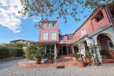 Villa Arta