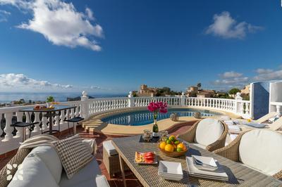 Villa Aguila by Abahana Villas