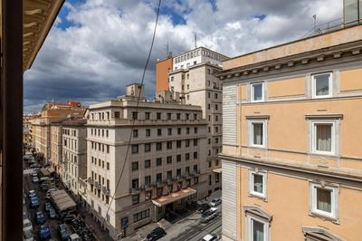 DOMUS GIULIA