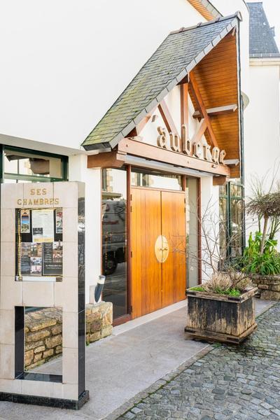 Logis L'Auberge - Maison Glenn Anna