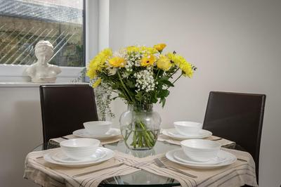Blackpool Central Springfield Apartments Spacious Comfort