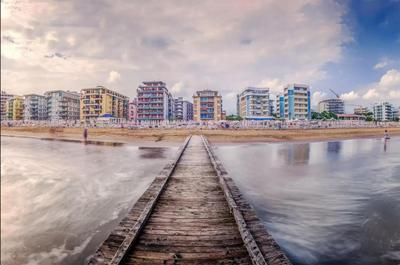 GIGI HOUSE -appartamento PIAZZA MAZZINI- 200m dal mare