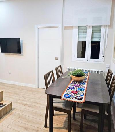 Acogedor apartamento en Atocha by beBalmy
