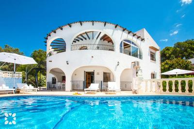 Villa Parador by Abahana Villas
