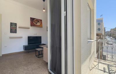 SOHO front 55sqm apt in Athens