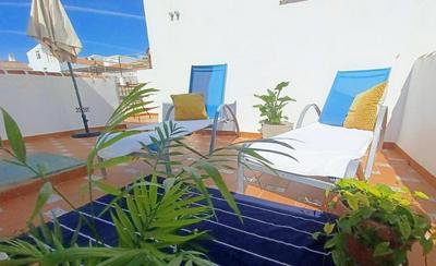 Tipica Casa En Frigiliana con patio y terraza