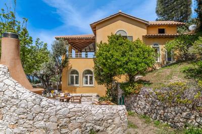 Villa Elpida