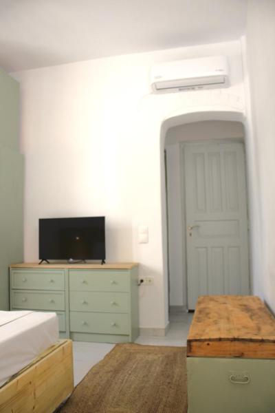 Lithi Stylish Apartments- Cosy