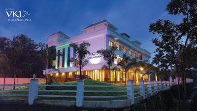 Hotel VKJ International Kuttampuzha