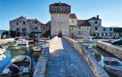 Seaview Relax Apartment, Kastel Gomilica