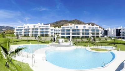 Mara's Apartments Higuerón West - Luxurious & Sunny